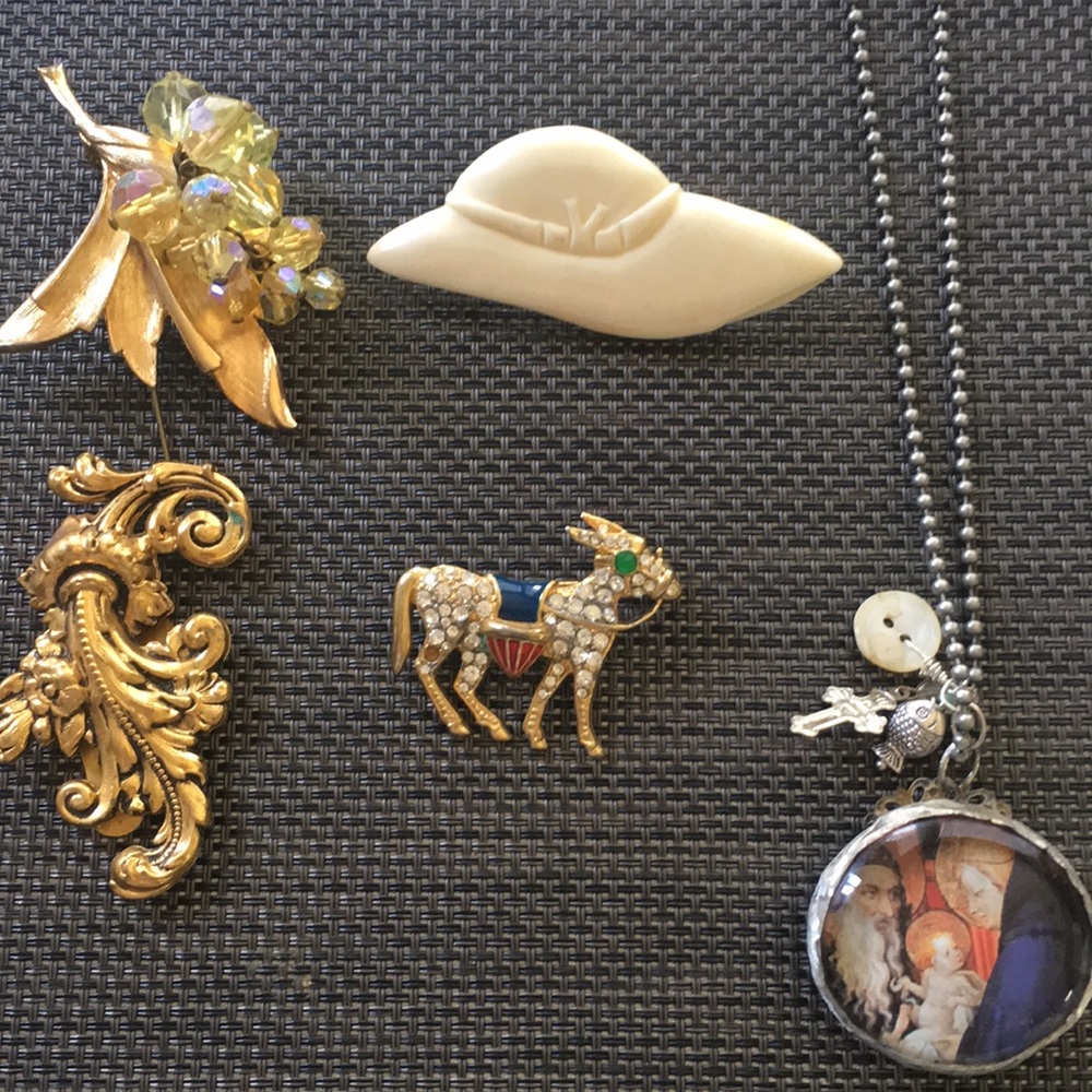 Jewelry Lot